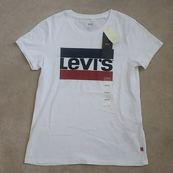 Levi's Tops - NWT Levi's Graphic Logo White Tee Small
